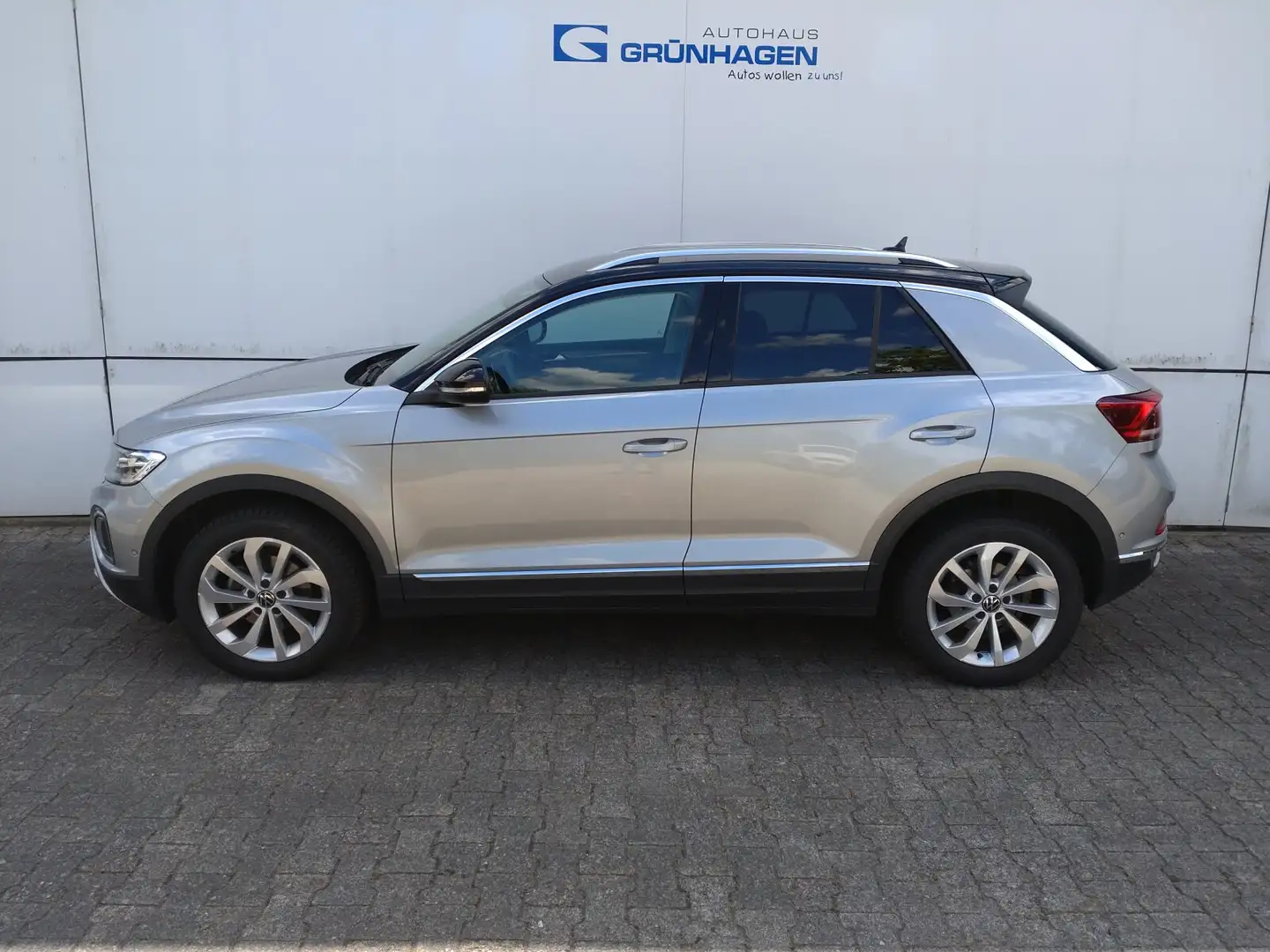 Volkswagen T-Roc T-Roc 1.5 TSI Style DSG-AHK-LED-ACC-Navi-SpurAss Argento - 2