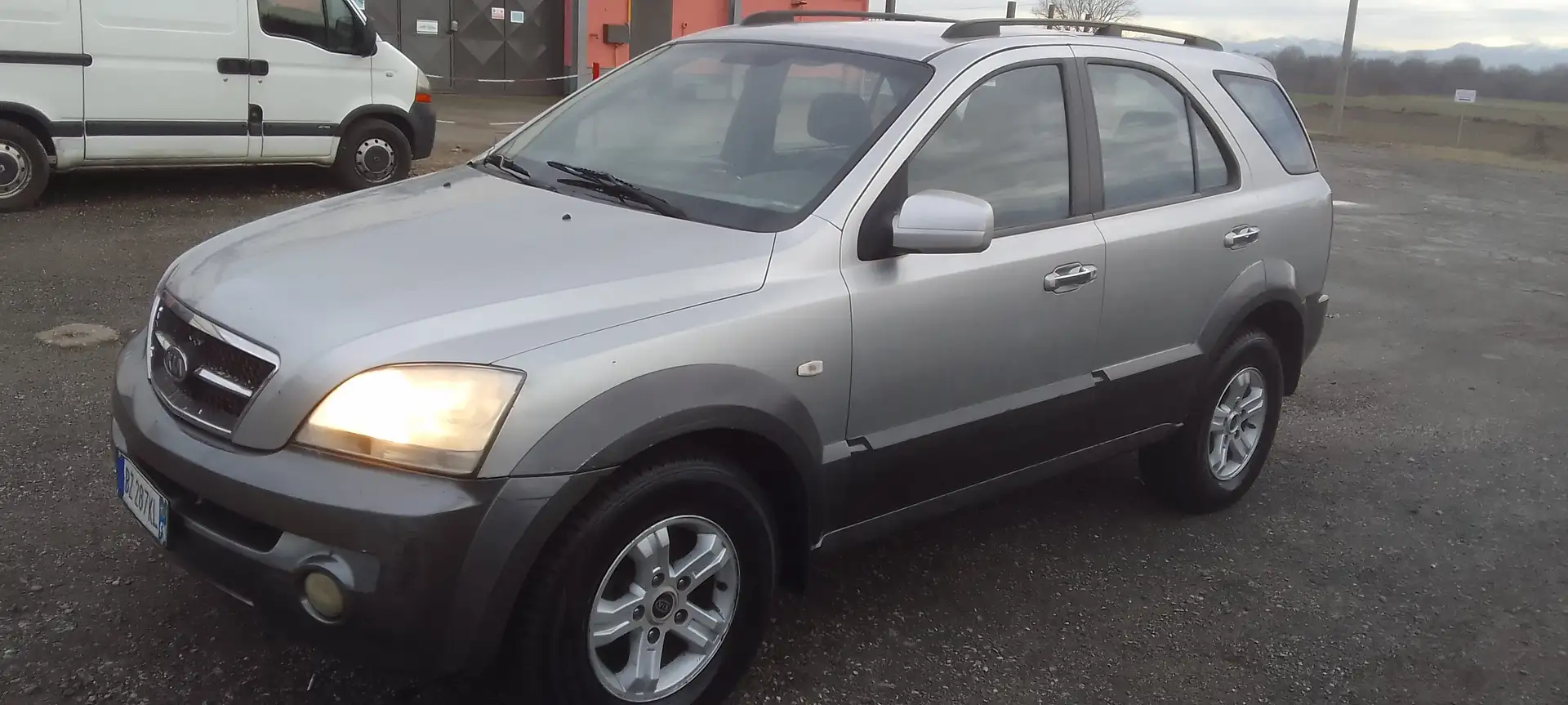 Kia Sorento Sorento 2.5 crdi 16v EX Comfort Сірий - 1