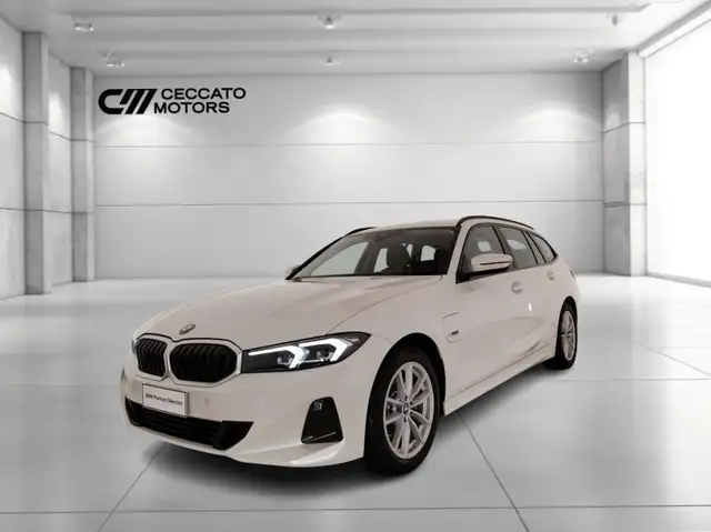 BMW 320 e Touring auto