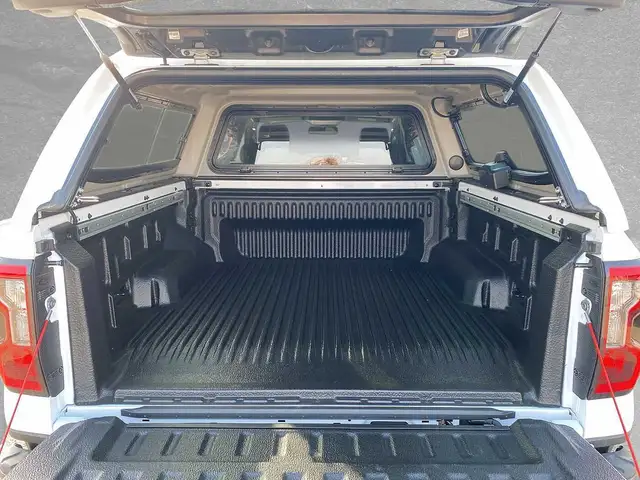 Ford Ranger view 10
