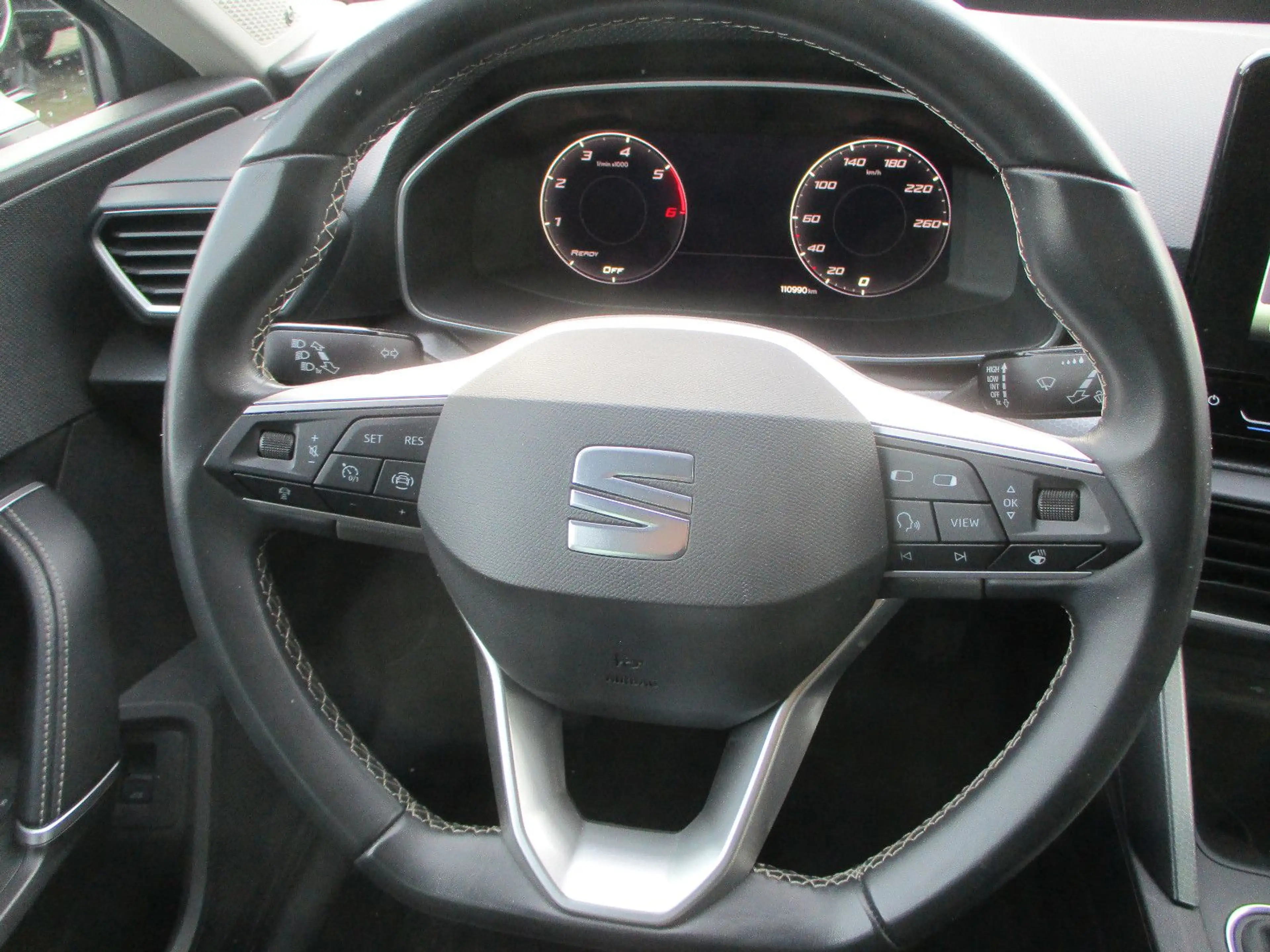 SEAT Leon 2.0 TDI NAVI LEDER KAMERA LED SPURH ACC PDC — photo 10