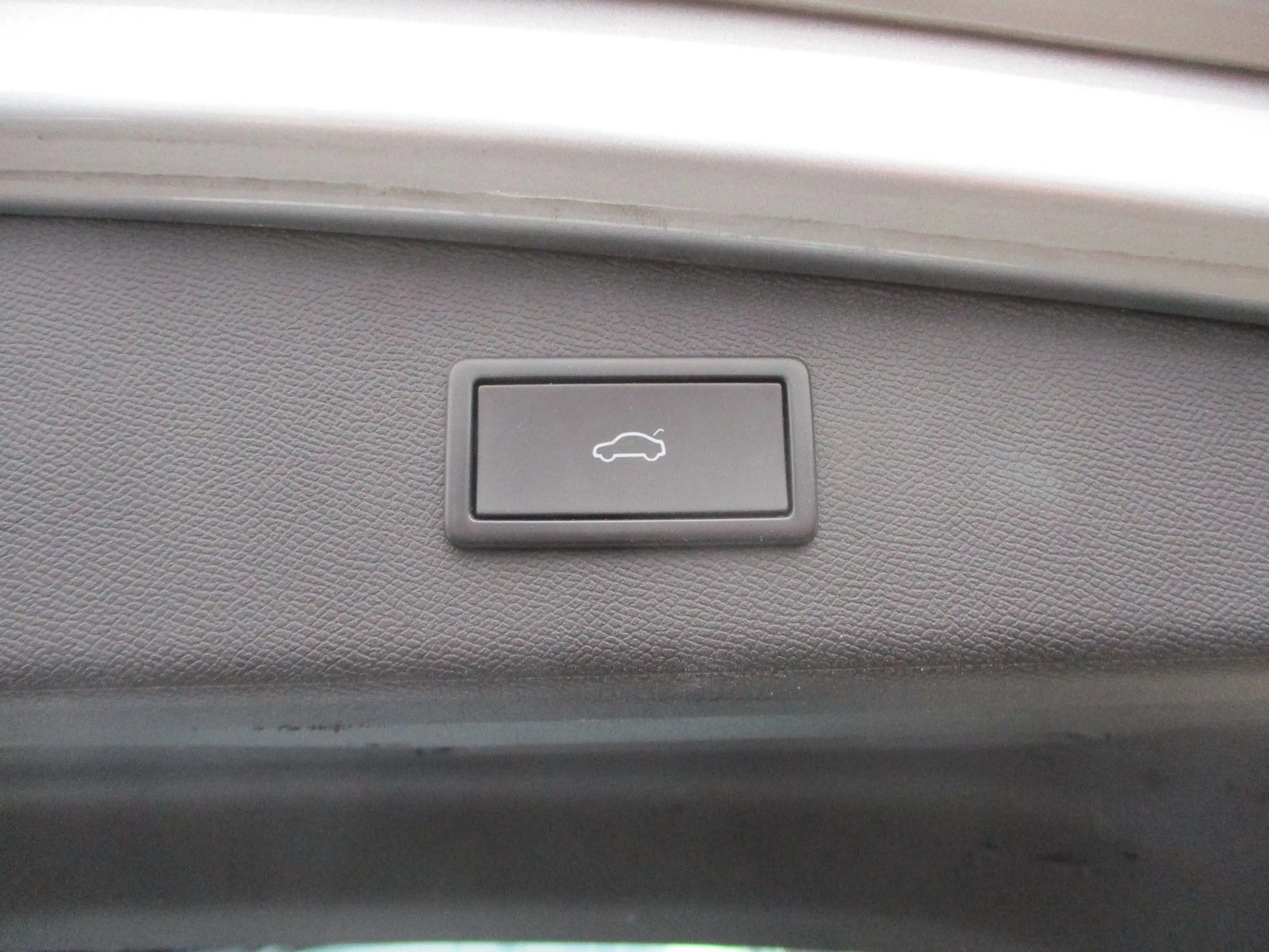 SEAT Leon 2.0 TDI NAVI LEDER KAMERA LED SPURH ACC PDC — photo 11