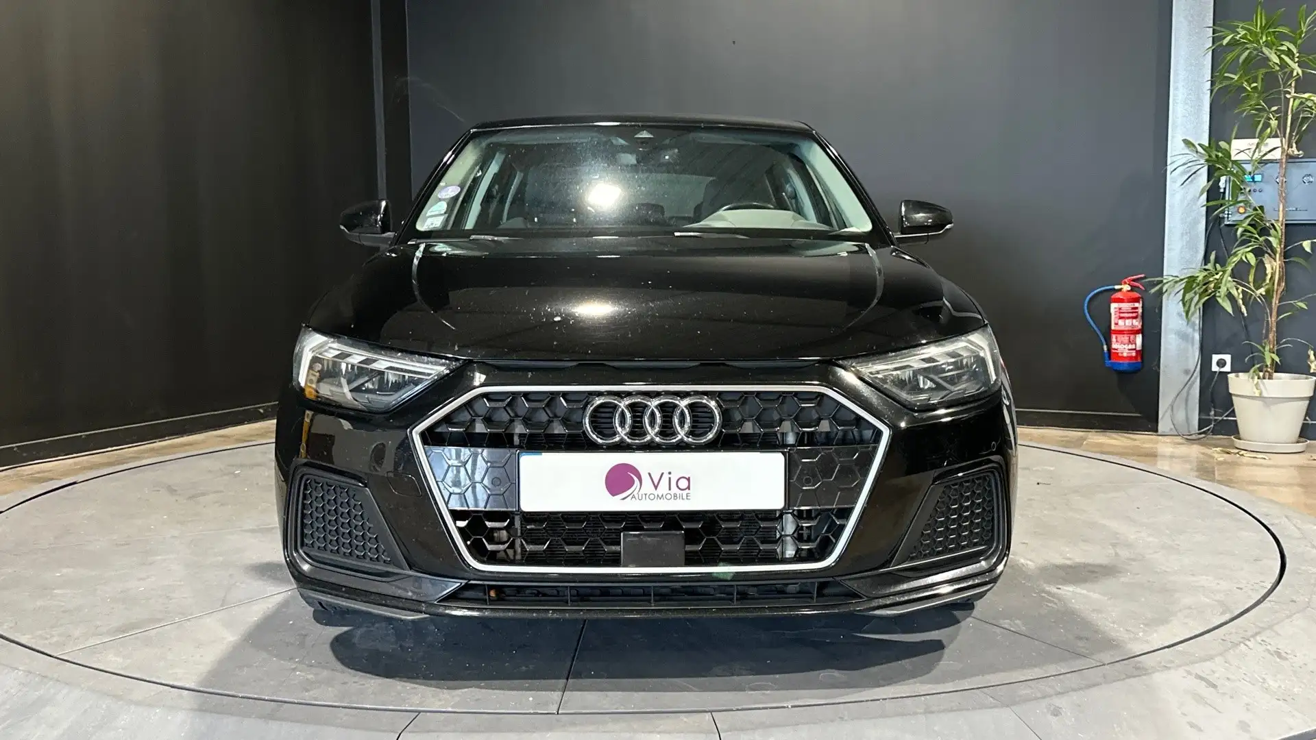 Audi A1 30 TFSI 110 S tronic 7 Design Noir - 2