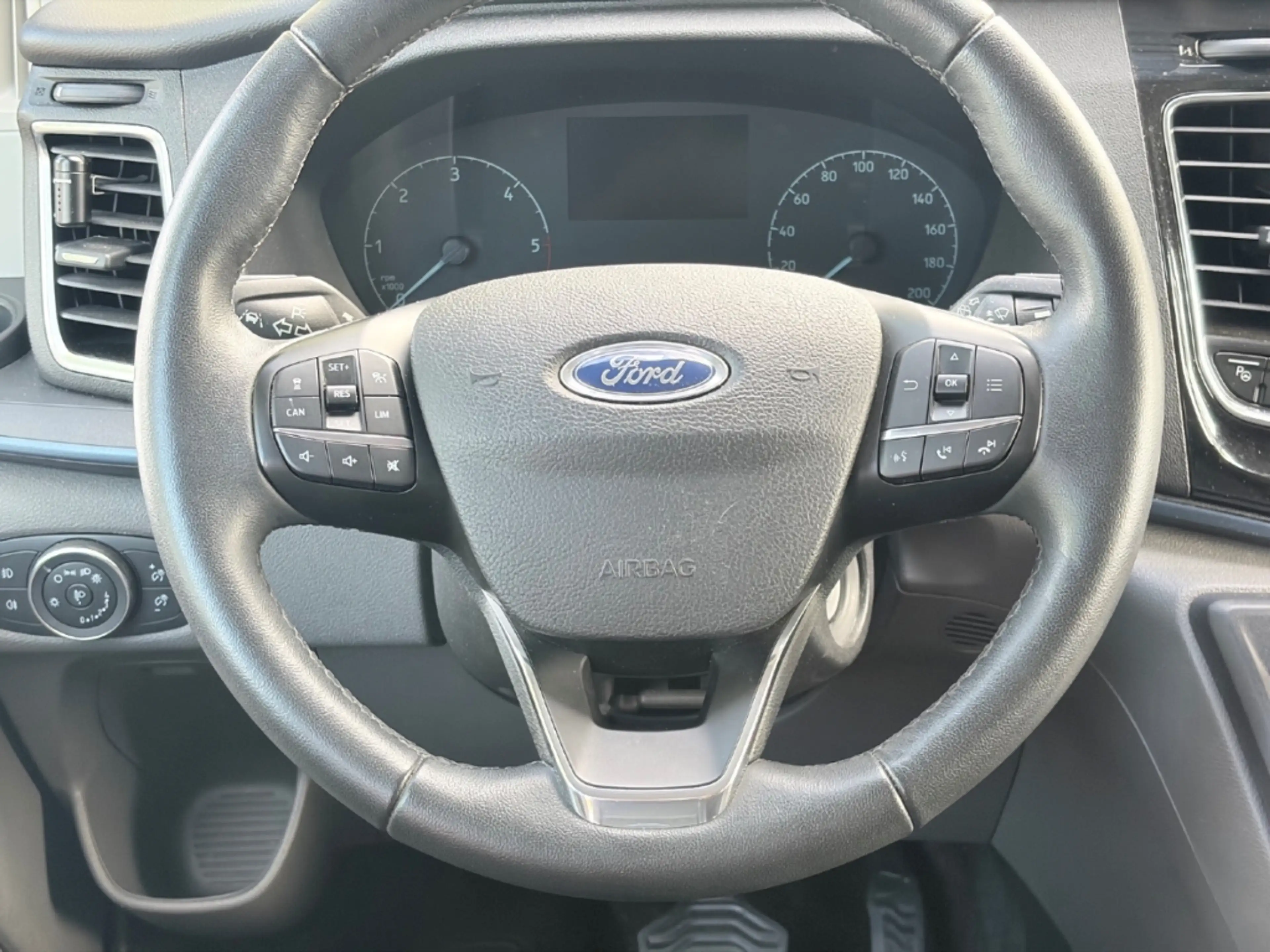 Ford Tourneo Custom 2.0 TDCi Active Autom. Standheizung FGS — photo 12