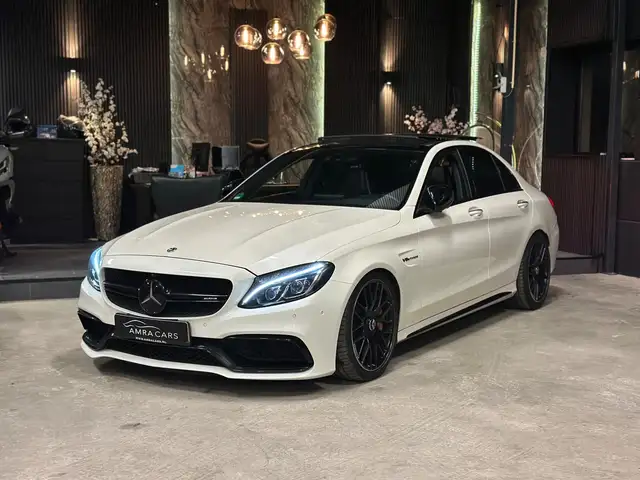 Mercedes-Benz C 63 AMG S|PANO|KUIP|KERAMIC|FULL OPTION|Dealer ond.