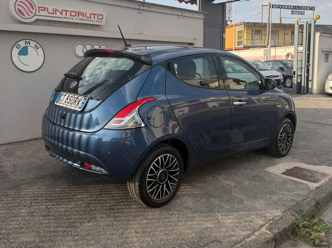 Lancia Ypsilon 2024