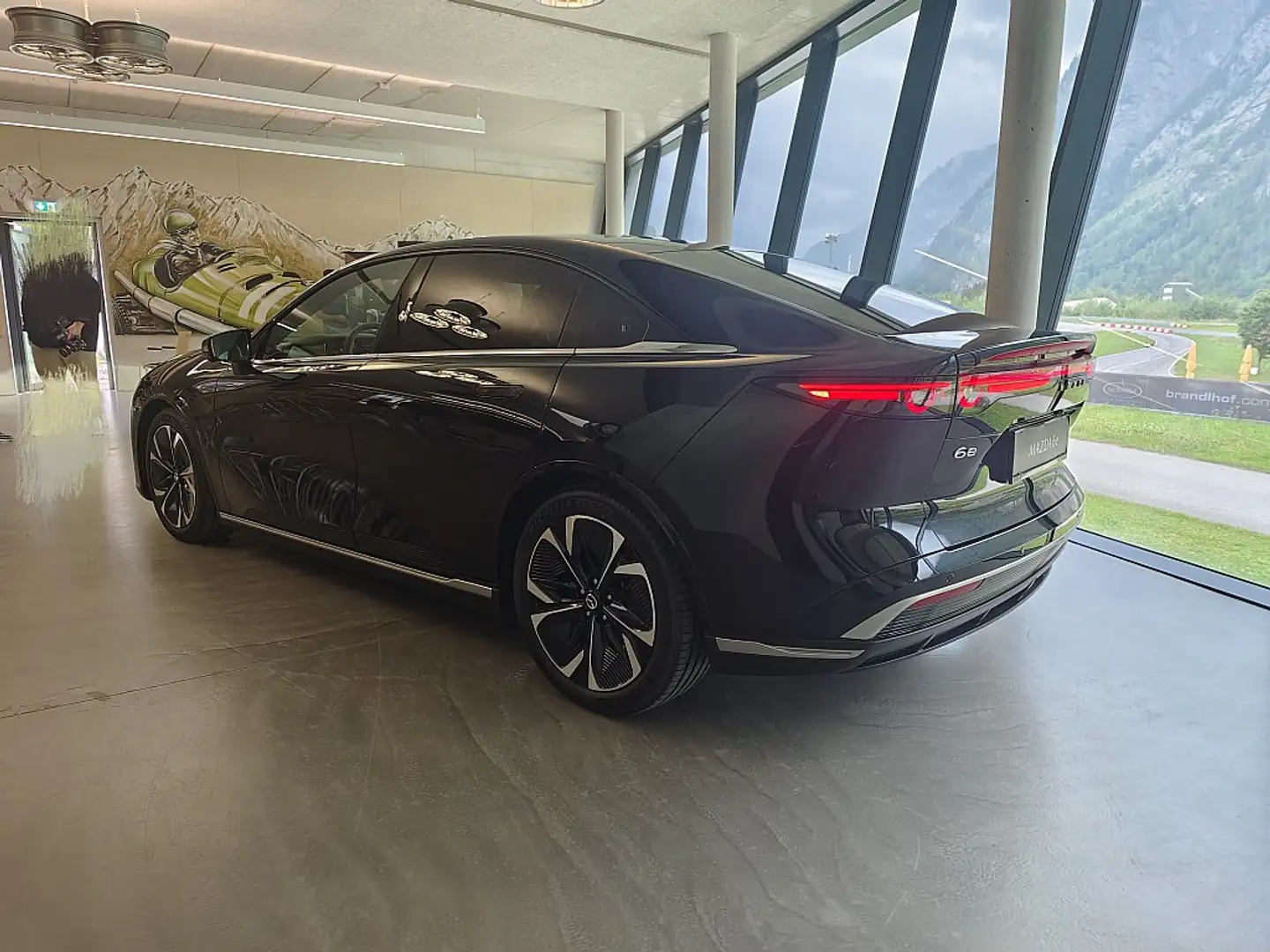 Mazda 6 Mazda6 Mazda6e 68,8kWh SR Takumi Plus JETZT BEI... Schwarz - 2