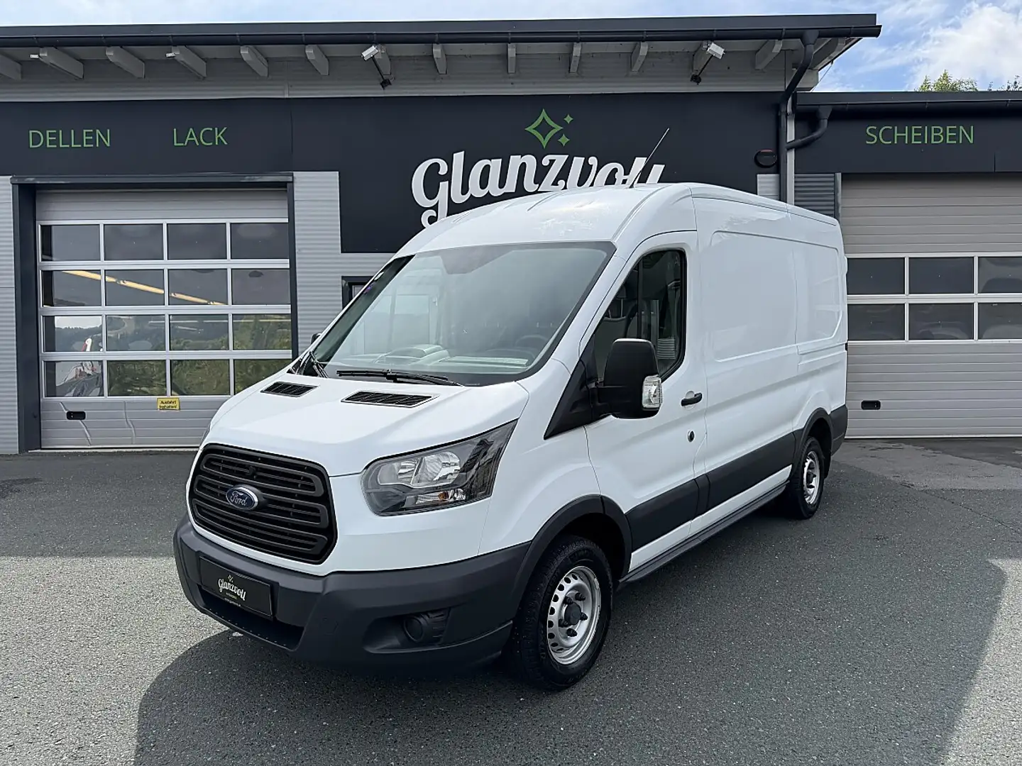Ford Transit Kasten 2,0TDCi L2H2 Startup *Ö-Erstbesi... Weiß - 1