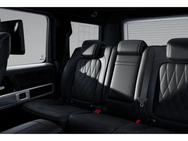 Mercedes-Benz G-Class view 10
