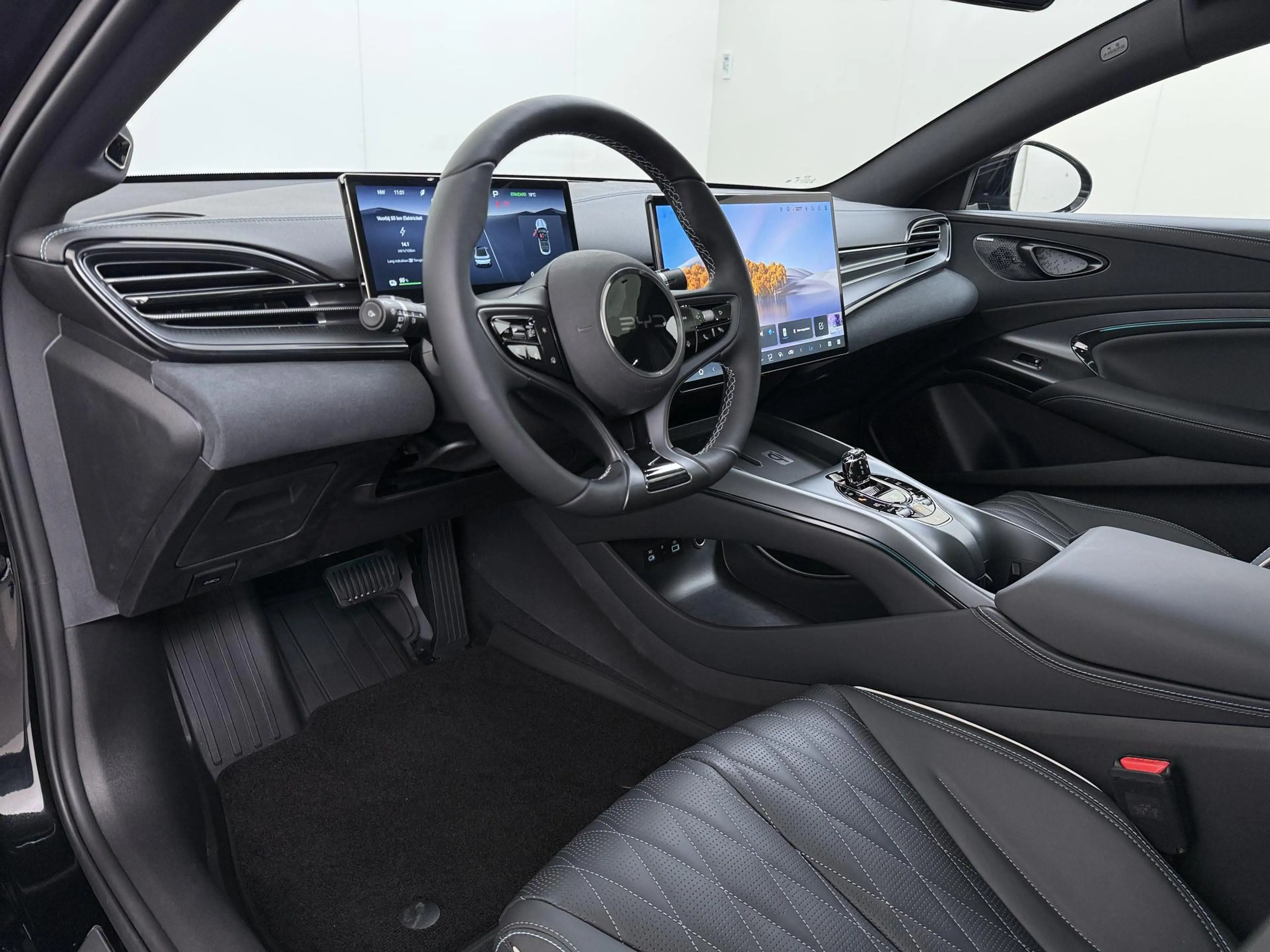 BYD Seal Design RWD 82.5 kWh 360 Camera | Cruise | Carplay — photo 12