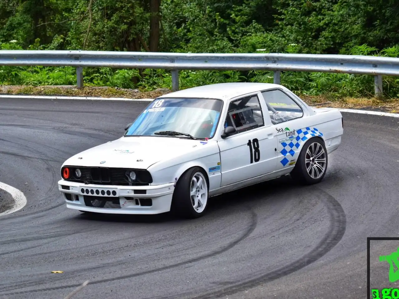 BMW 320i 2p, foto 3