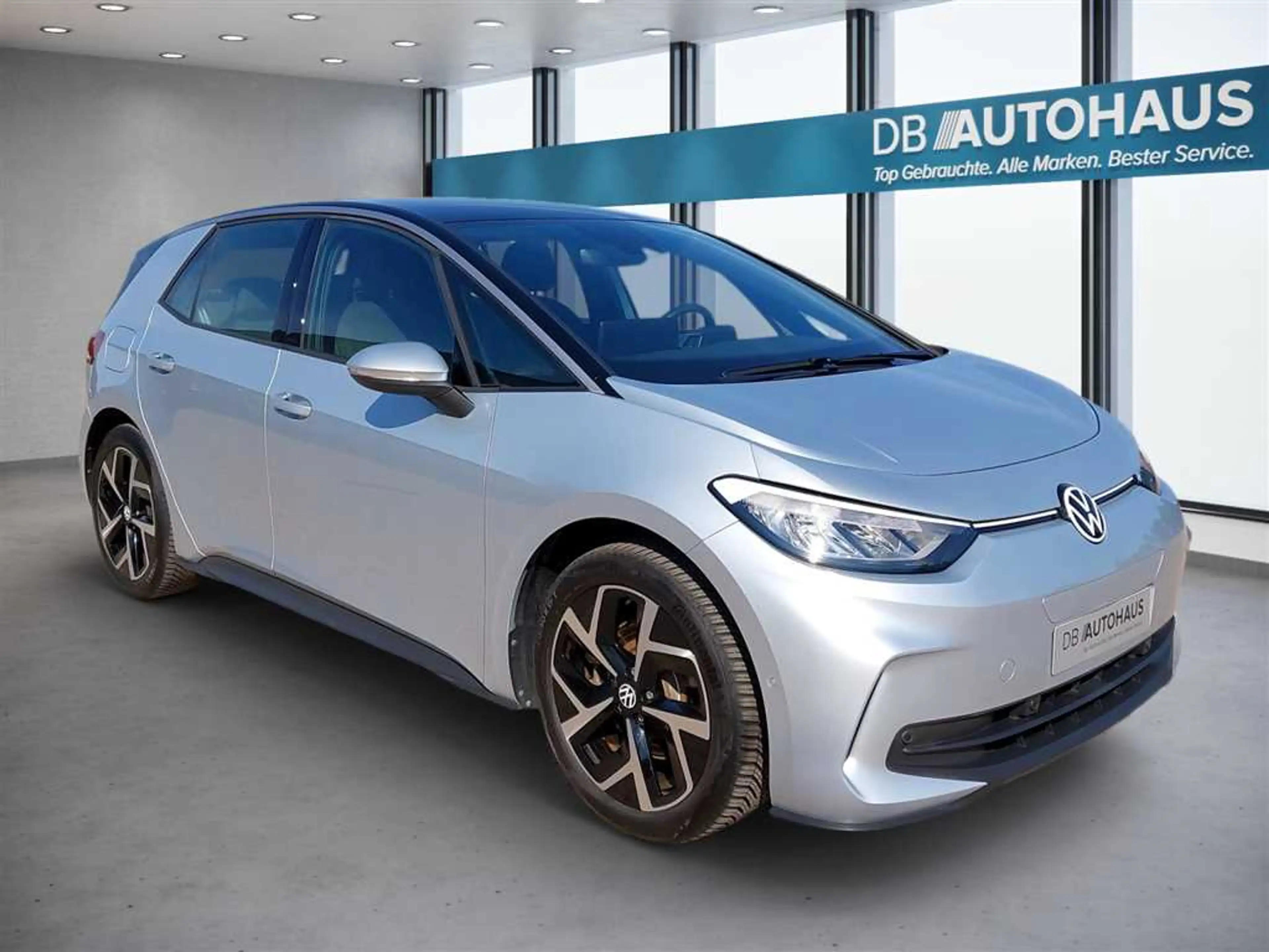 Volkswagen ID.3 Pro 62 kWh — photo 2