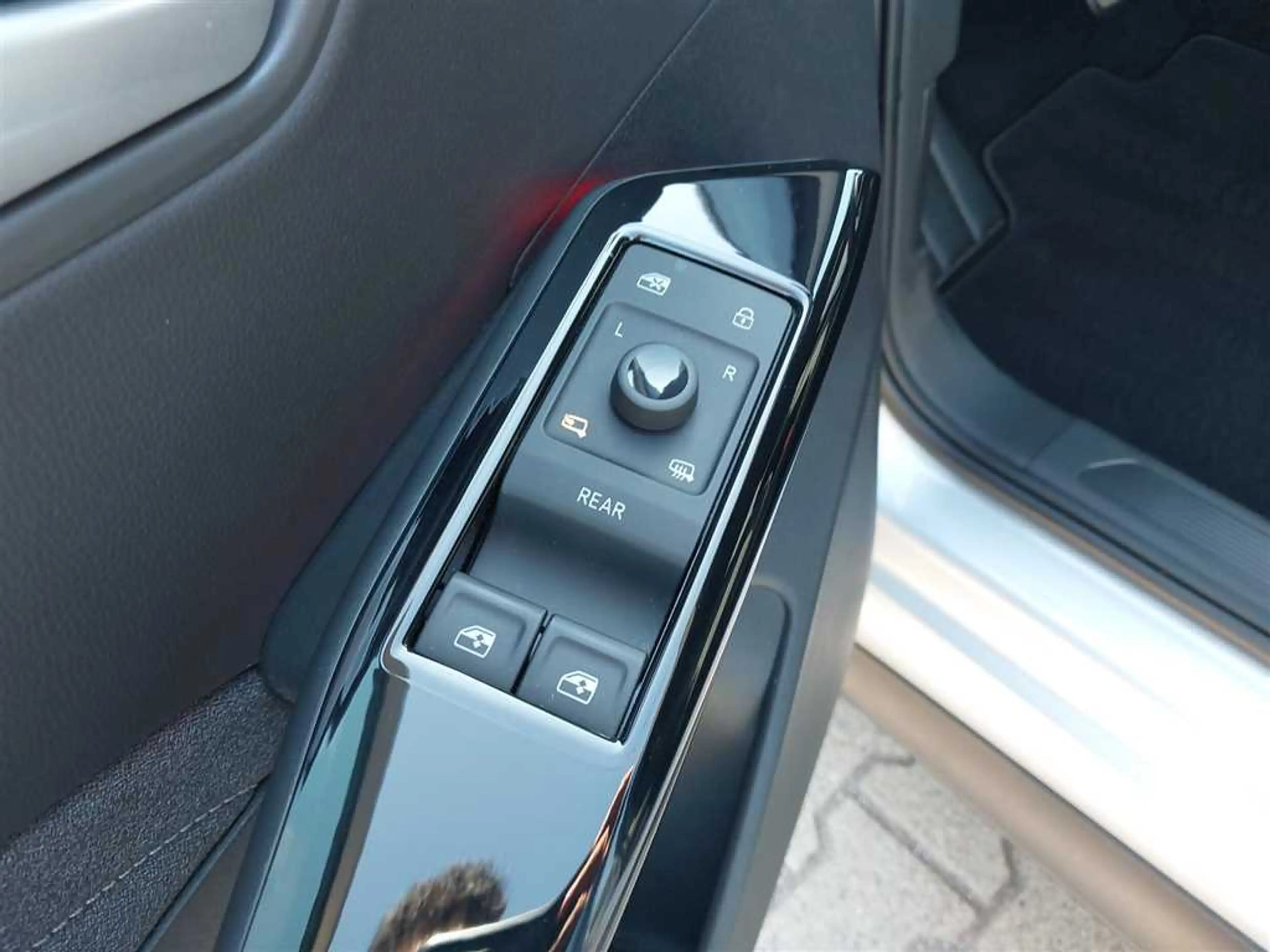 Volkswagen ID.3 Pro 62 kWh — photo 13