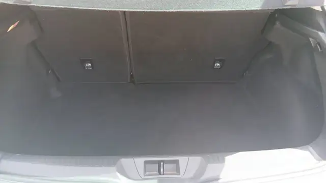 Renault Megane view 14