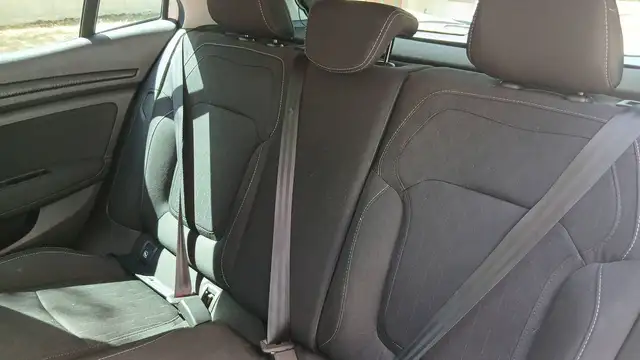 Renault Megane view 9