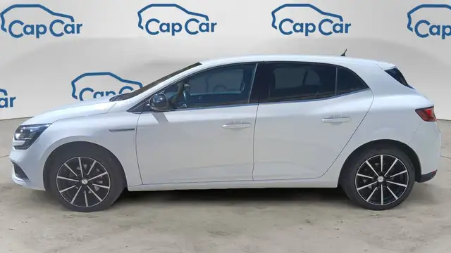 Renault Megane view 2