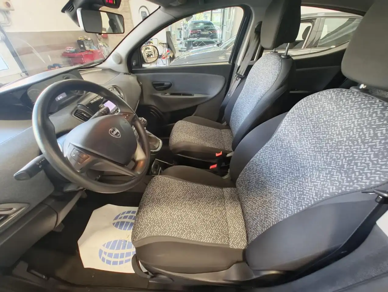 Lancia Ypsilon 2022