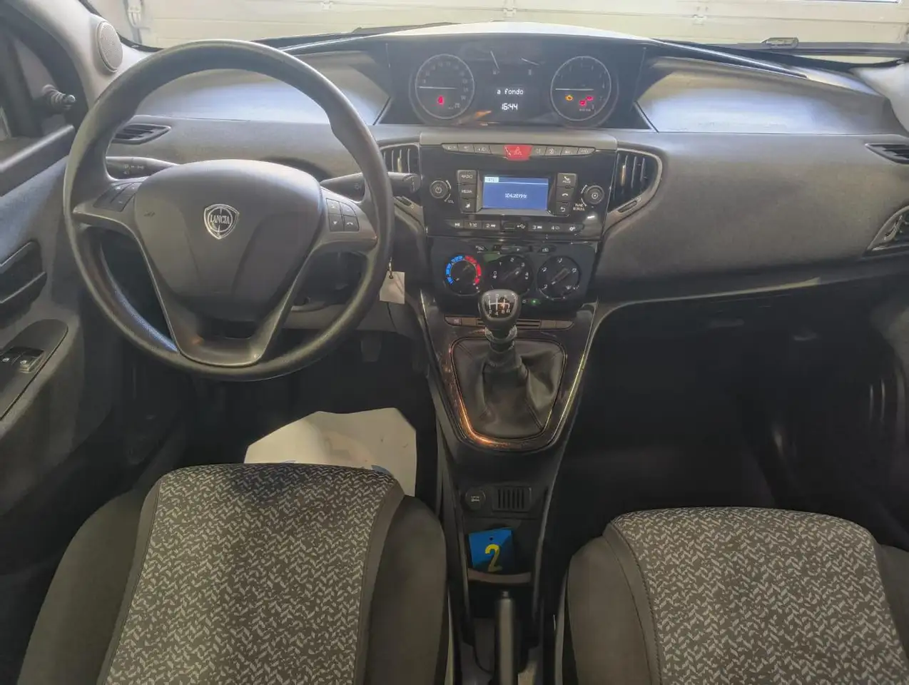 Lancia Ypsilon 2022 — фото 6