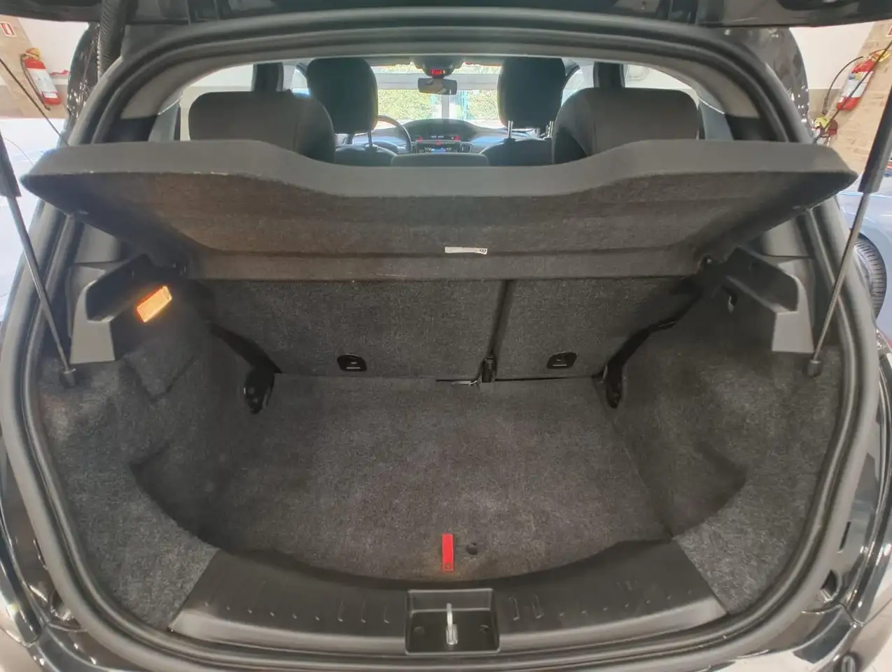 Lancia Ypsilon 2022 — фото 13