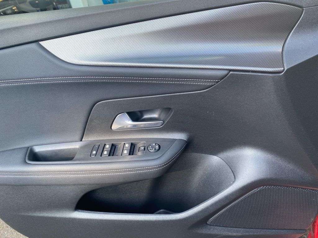 Opel Mokka E