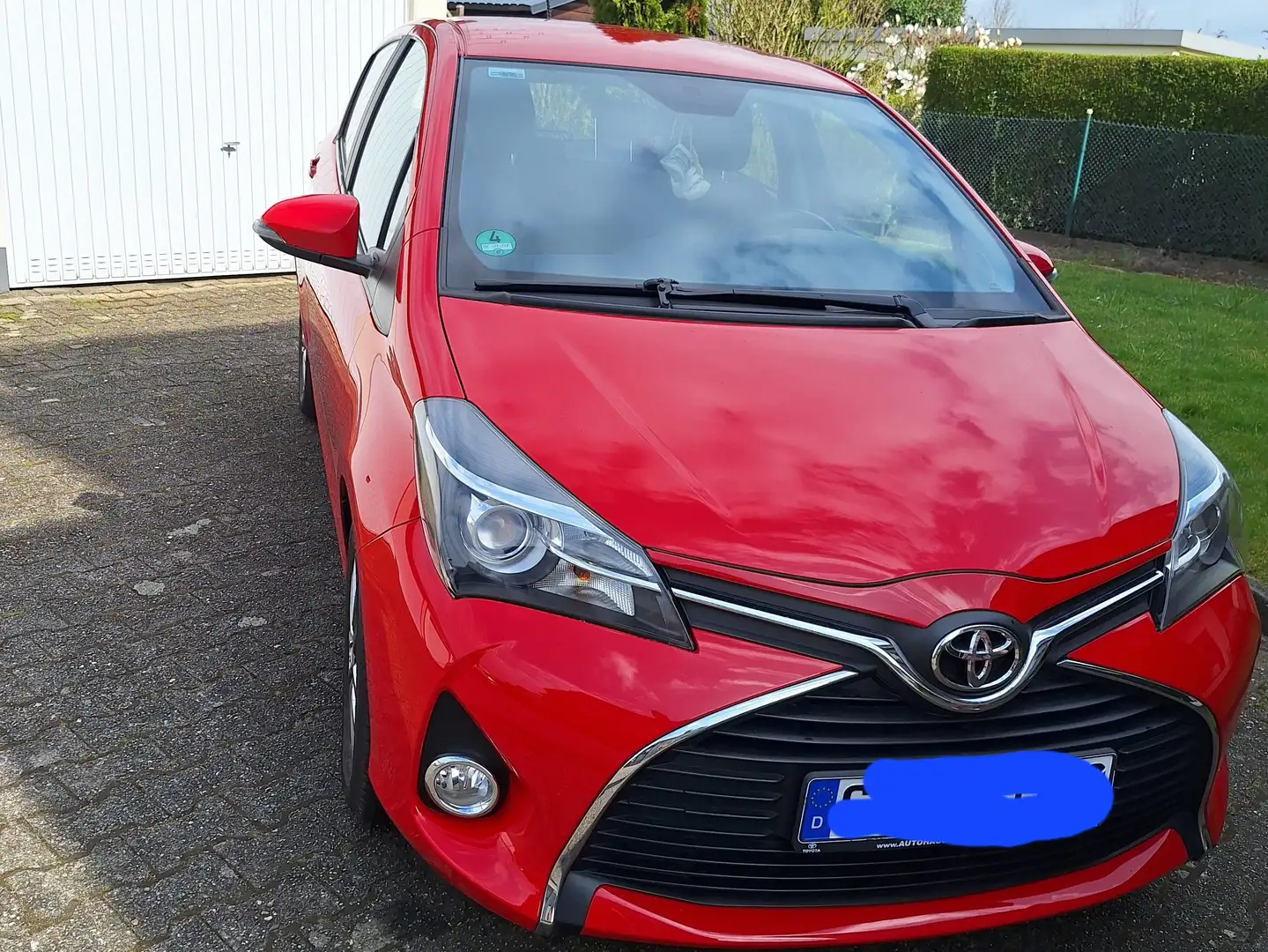 Toyota Yaris Yaris+1.0+VVT-i+Comfort Rot - 1