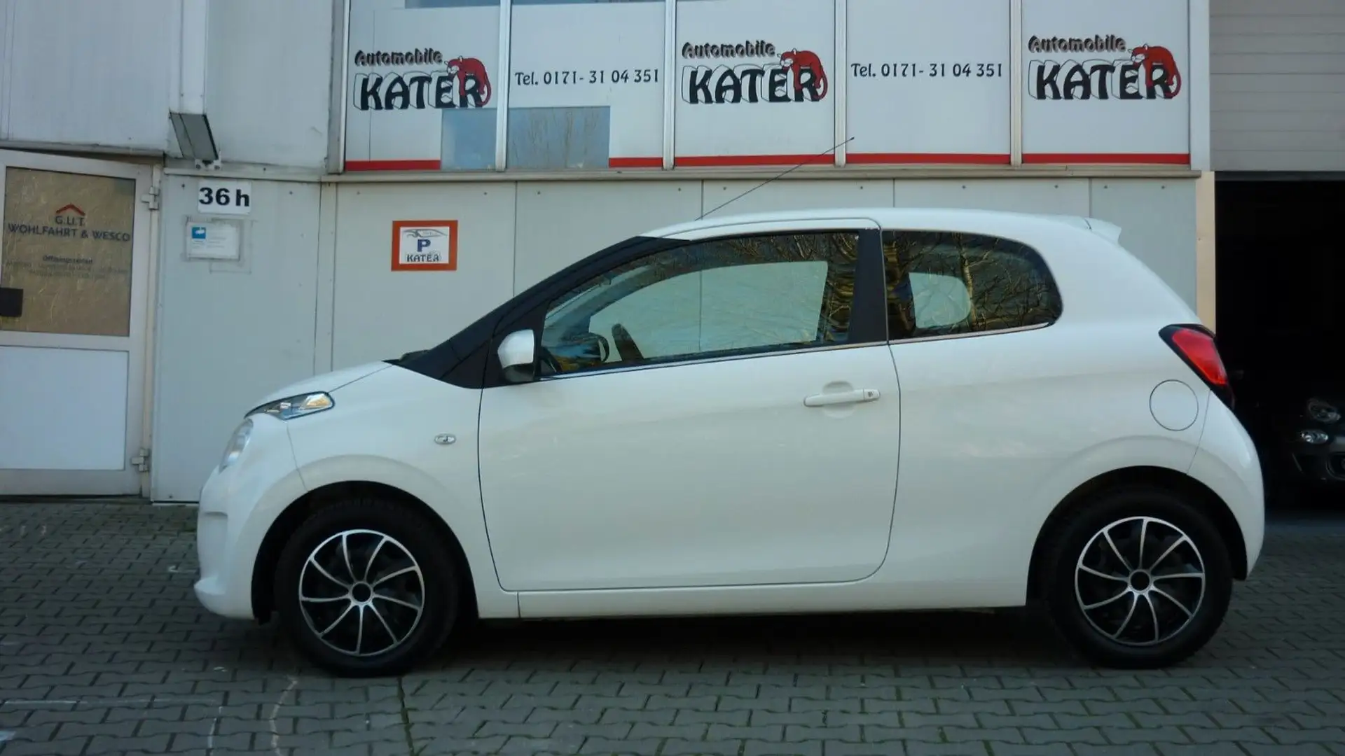 Citroen C1 Shine Klimaautomatik,SHZ,BT,Touch Weiß - 2