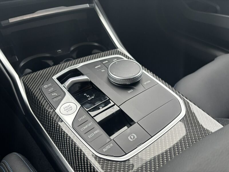 BMW 340 Mi xDrive Touring — photo 9
