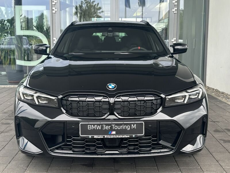 BMW 340 Mi xDrive Touring — photo 2
