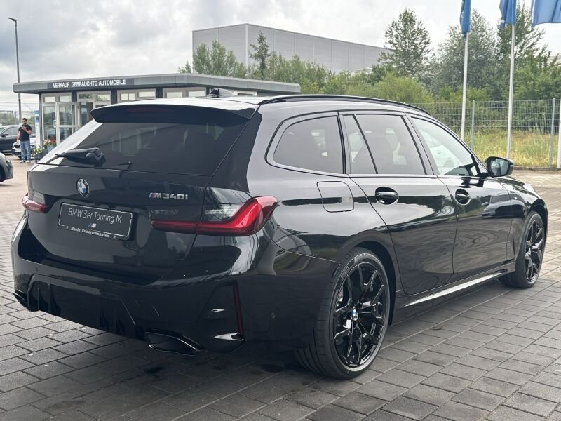 BMW 340 Mi xDrive Touring — photo 3