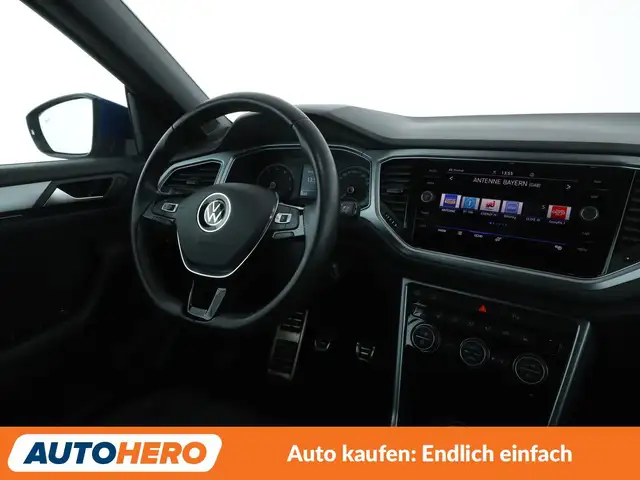 Volkswagen T-Roc view 13