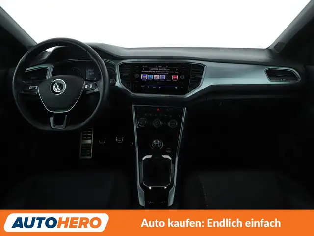 Volkswagen T-Roc view 12