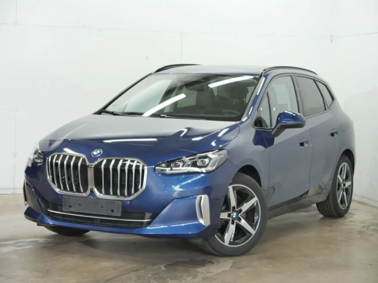 BMW 223 d xDr. Active Tourer Luxury Line AHK LED ACC Blu/Azzurro - 2