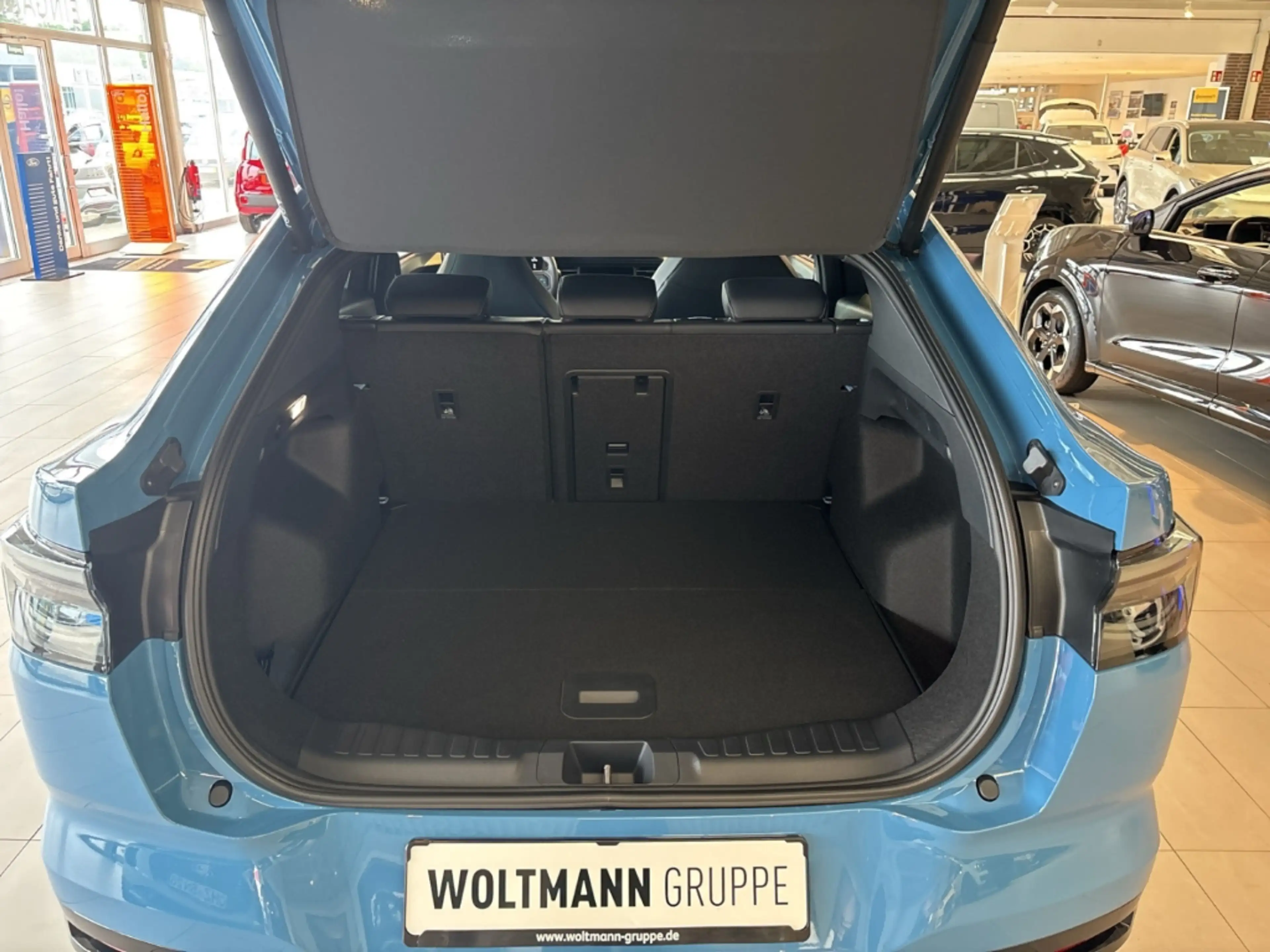 Ford Capri Collection Wärmepume Fahrassistenz-Paket B&O Sound — photo 8