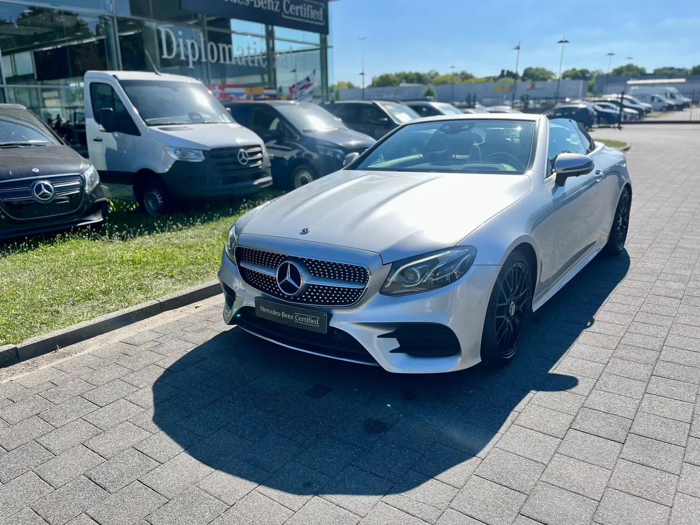 Mercedes-Benz E 220 Cabriolet E 220 d (EU6d-TEMP) Grigio - 1