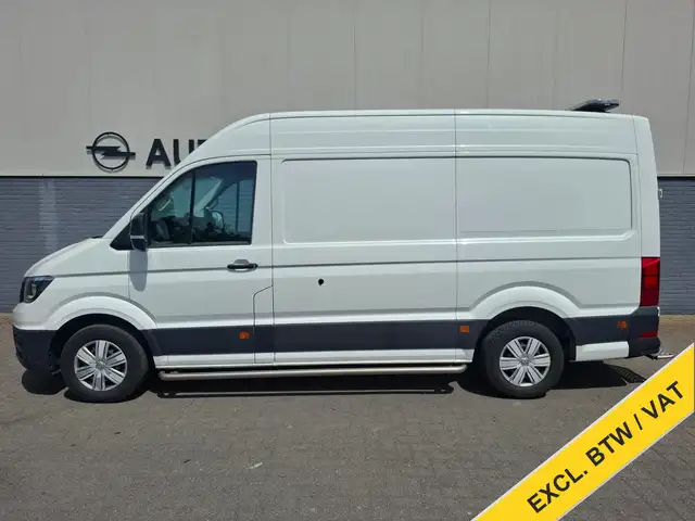 Volkswagen Crafter view 3