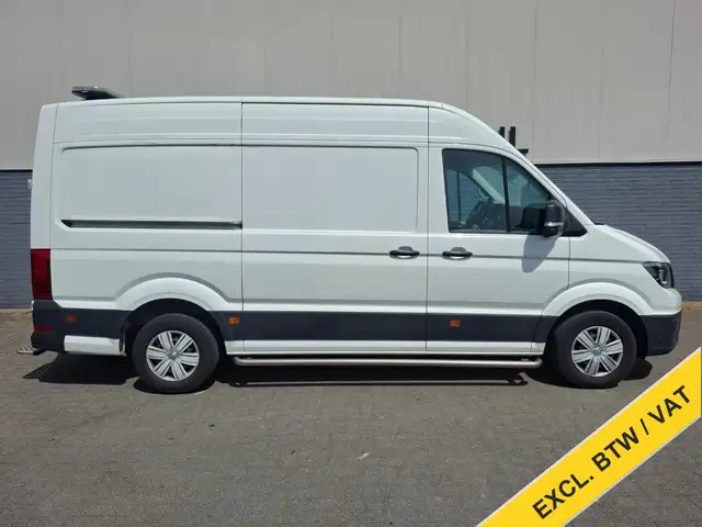 Volkswagen Crafter view 4