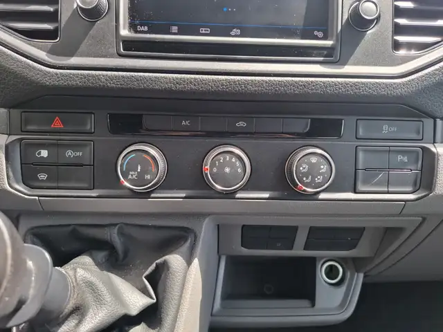 Volkswagen Crafter view 13