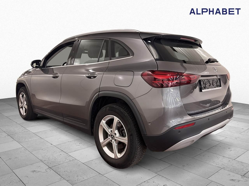 Mercedes-Benz GLA 180 d El.Heckkl. Key LED Lane Navi RKam AUT — photo 7