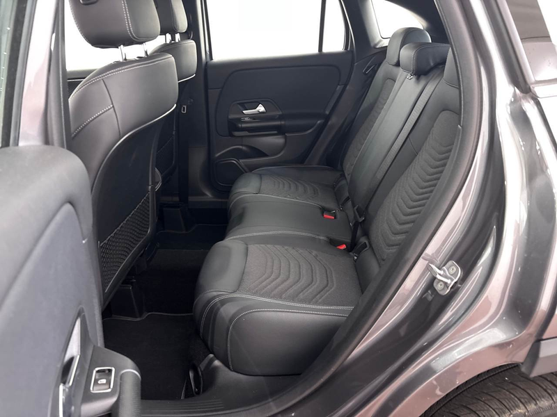 Mercedes-Benz GLA 180 d El.Heckkl. Key LED Lane Navi RKam AUT — photo 10
