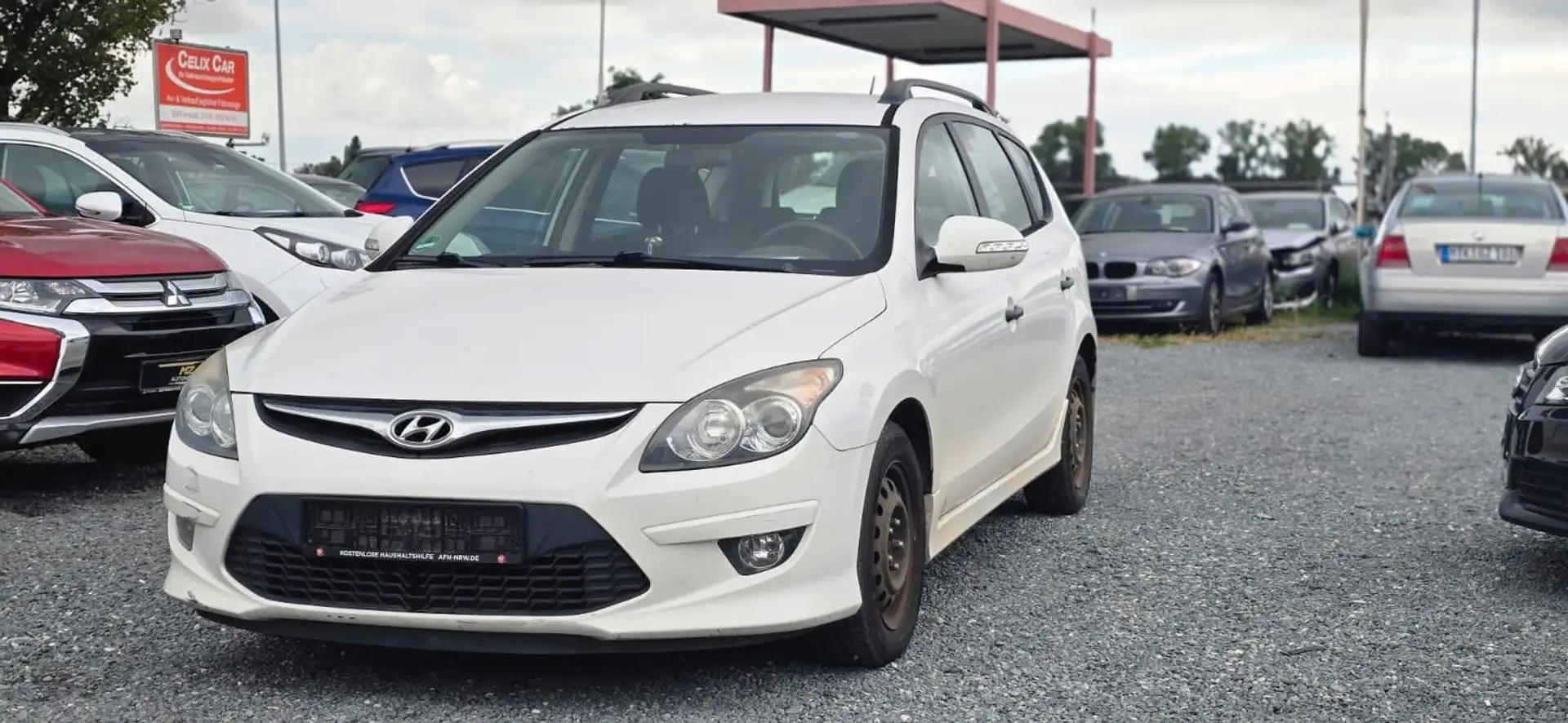 Hyundai i30 Edition 20 Blanc - 2