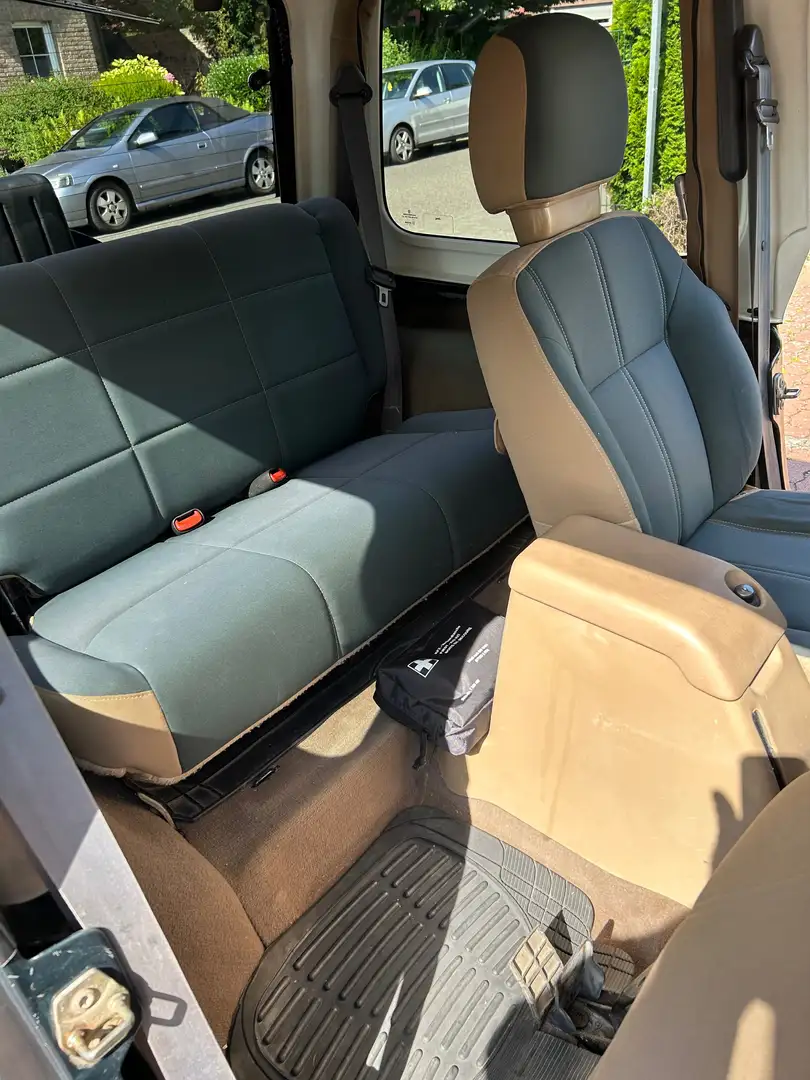 Jeep Wrangler Wrangler 4.0 Sahara Grün - 2