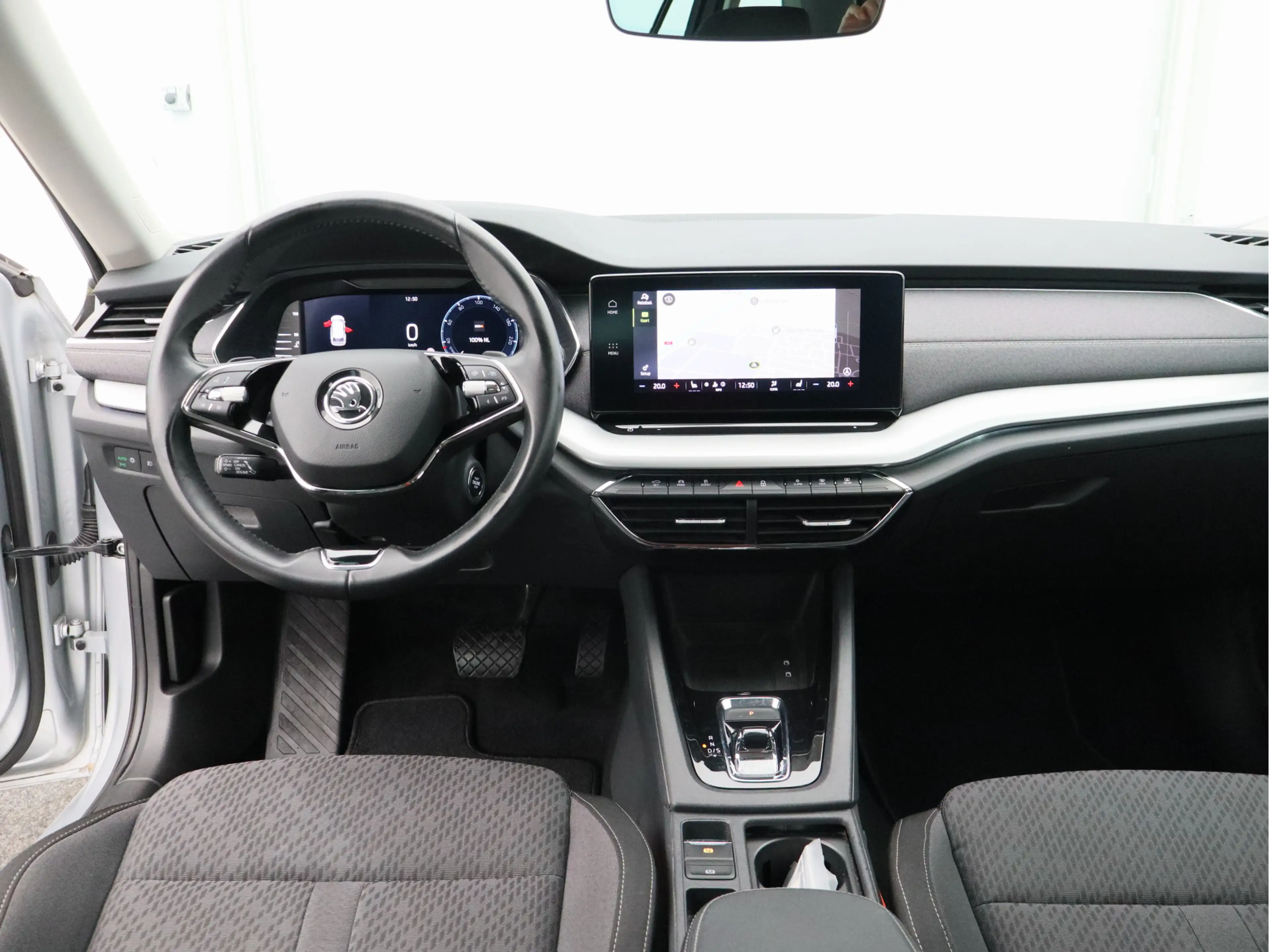 Skoda Octavia Combi 1.0 e-TSI Business Edition Plus/ trekhaak/ z — photo 28