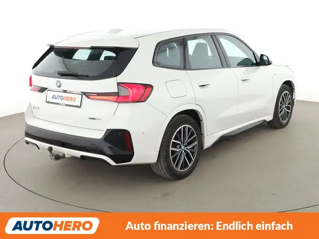 BMW Ix1 view 6