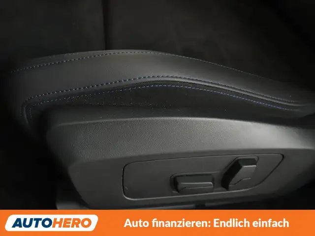 BMW Ix1 view 28