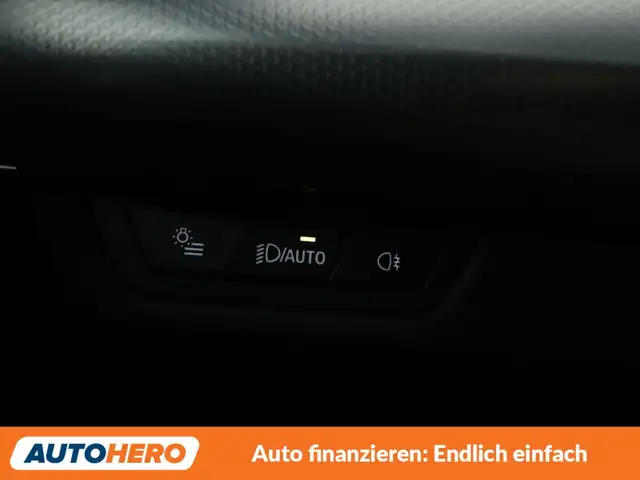 BMW Ix1 view 26
