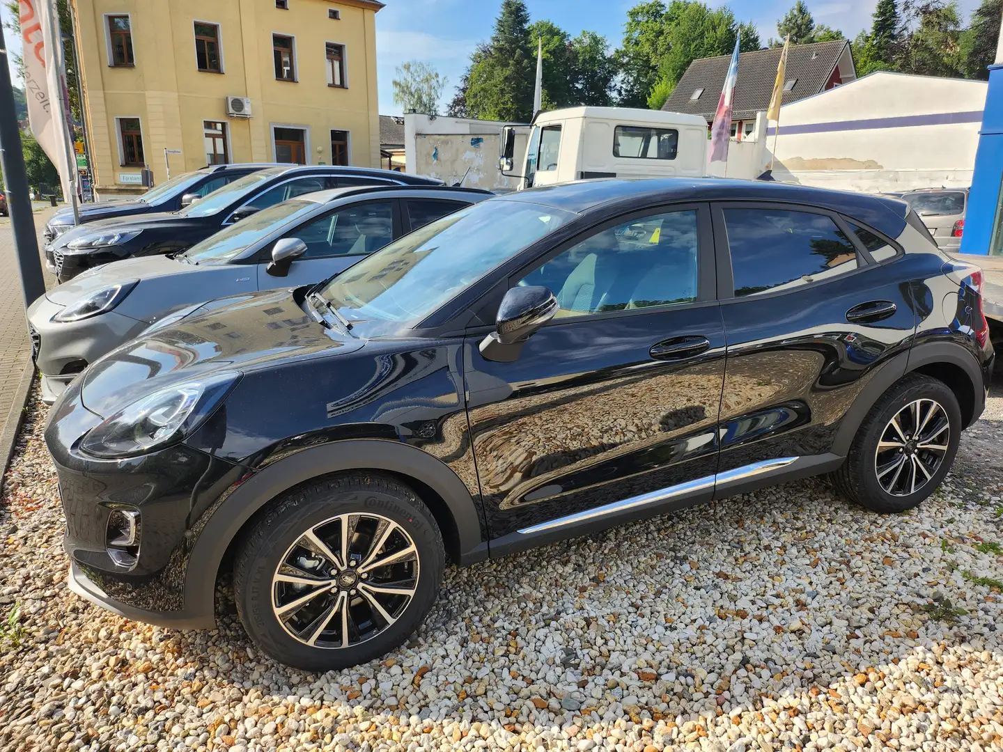 Ford Puma Titanium Schwarz - 1
