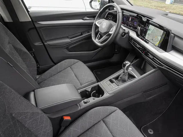 Volkswagen Golf view 5