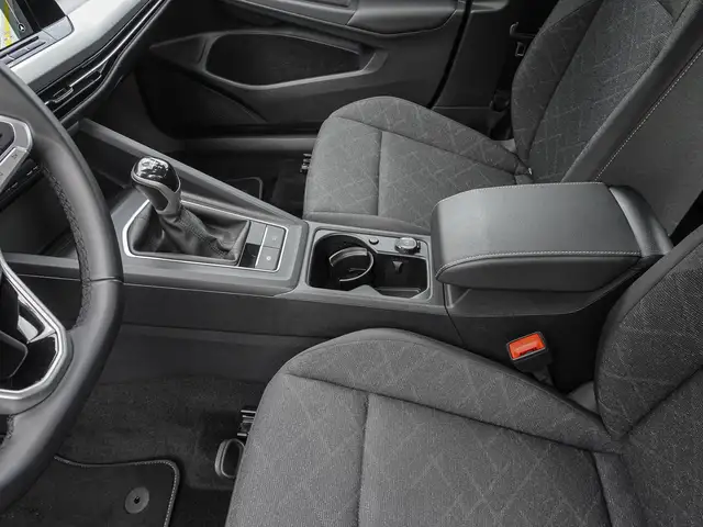 Volkswagen Golf view 13