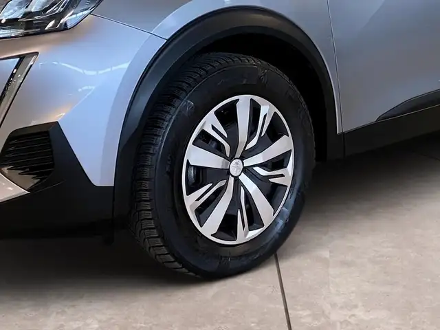 Peugeot 2008 view 15