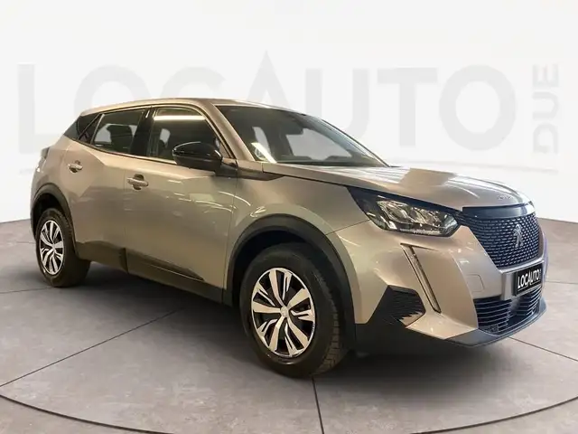 Peugeot 2008 view 3